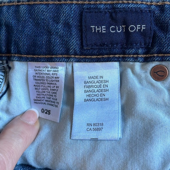 NWT Lucky Brand The Cut Off Jean Shorts - Picture 17 of 17